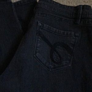 Faded black Bongo jeans size 9